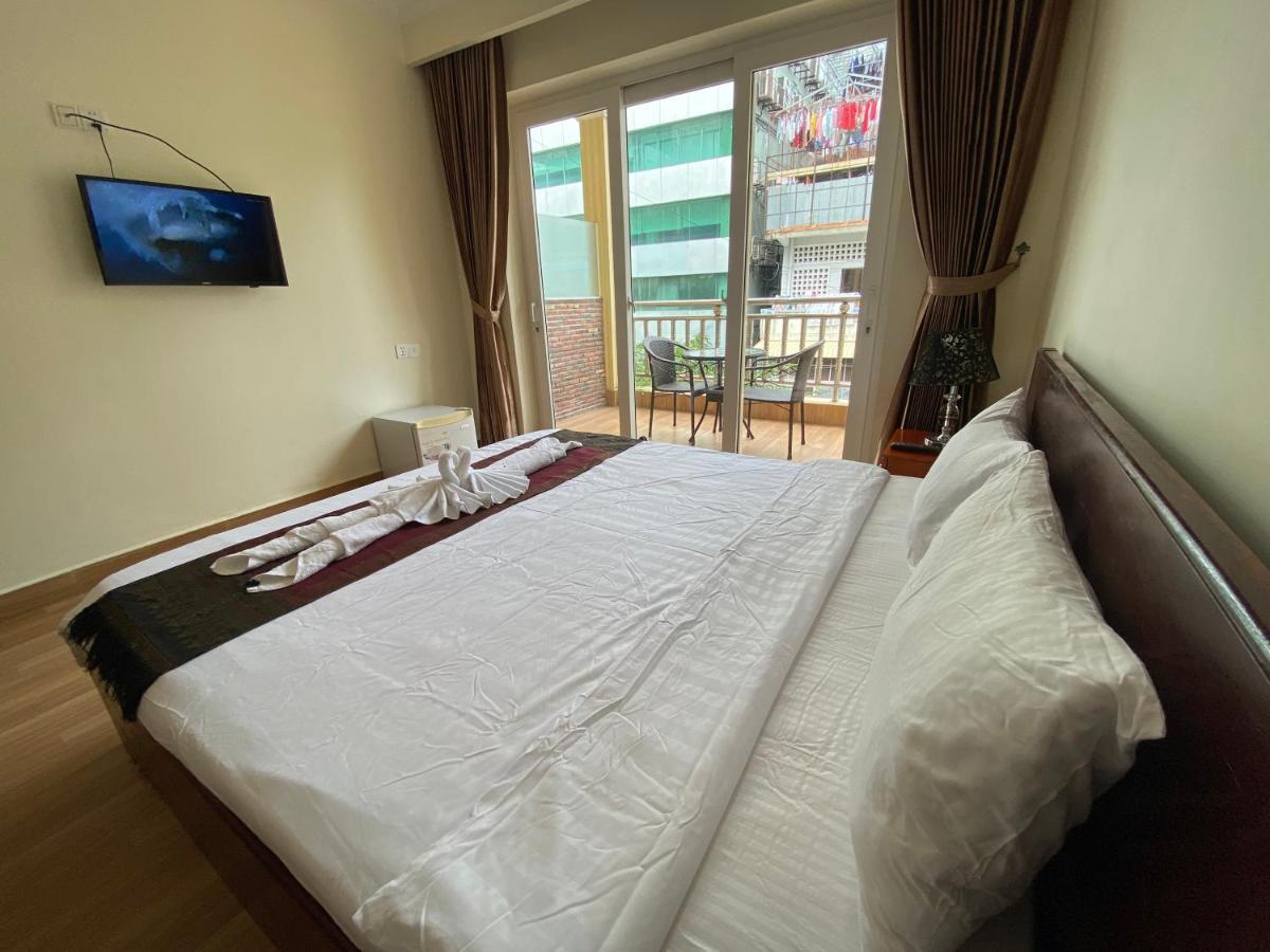 Phnom Penh Le Vincent Hotel מראה חיצוני תמונה