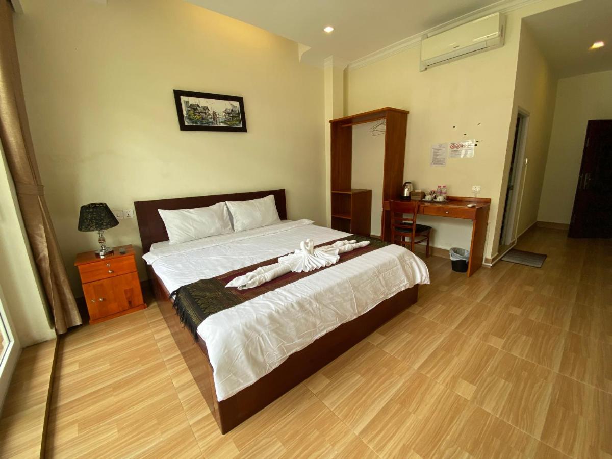 Phnom Penh Le Vincent Hotel מראה חיצוני תמונה