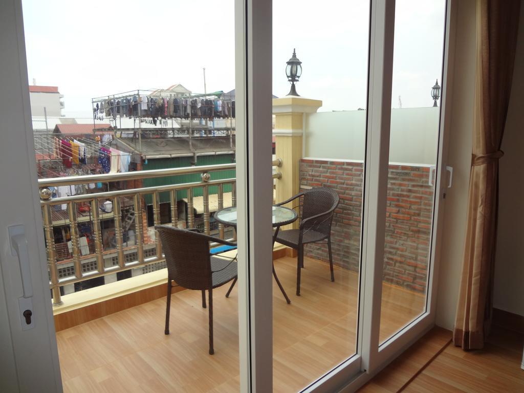 Phnom Penh Le Vincent Hotel מראה חיצוני תמונה
