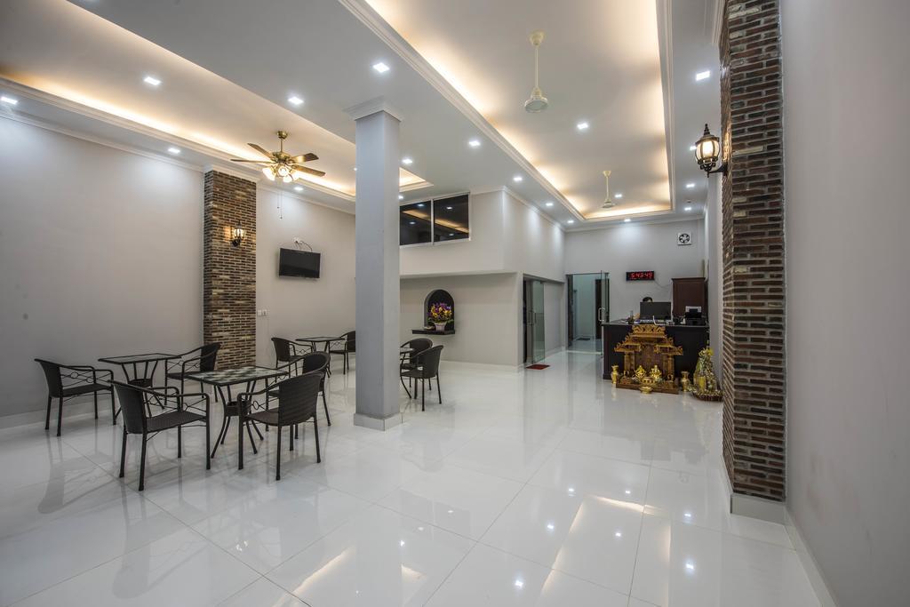 Phnom Penh Le Vincent Hotel מראה חיצוני תמונה