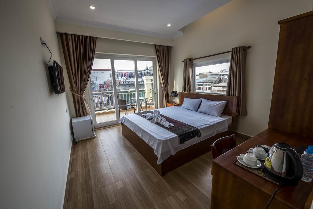 Phnom Penh Le Vincent Hotel מראה חיצוני תמונה