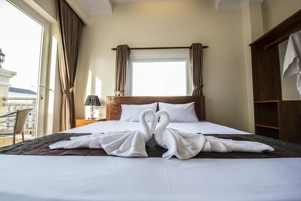 Phnom Penh Le Vincent Hotel מראה חיצוני תמונה