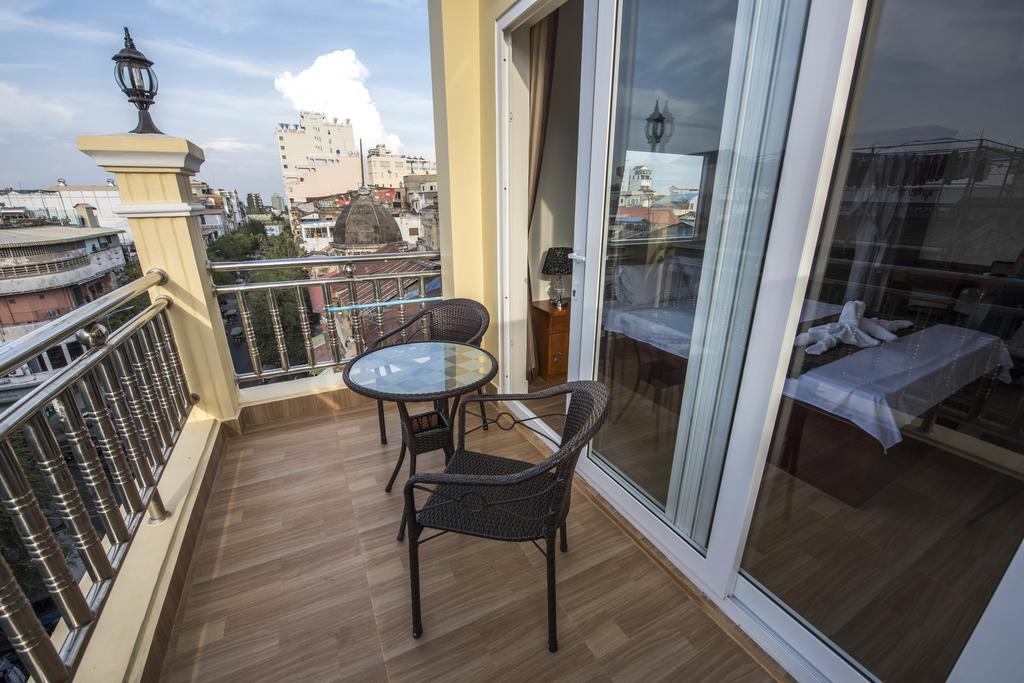 Phnom Penh Le Vincent Hotel מראה חיצוני תמונה